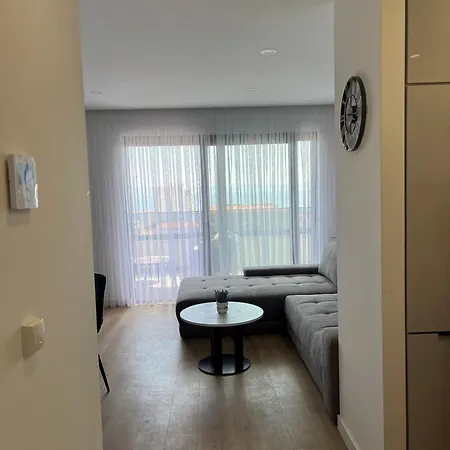 Ema Apartment *